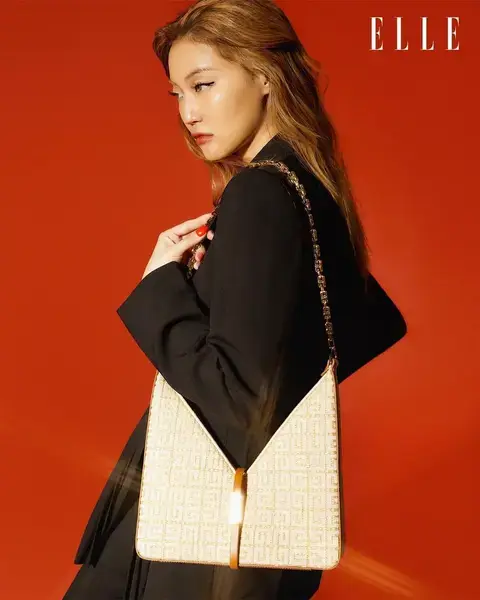 ELLE